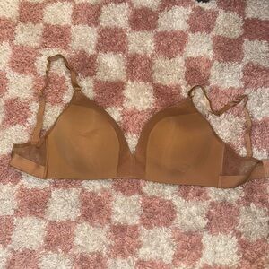 Lovely bra, unlined never worn 32DDD
